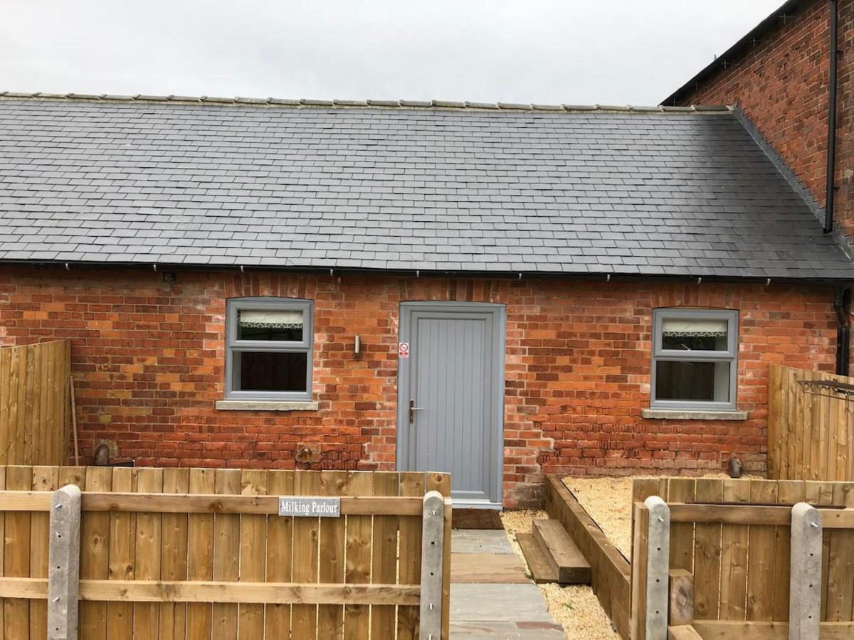 The Milking Parlour, Wolds Way Holiday Cottages, 1 Bed Cottage Cottingham  Extérieur photo